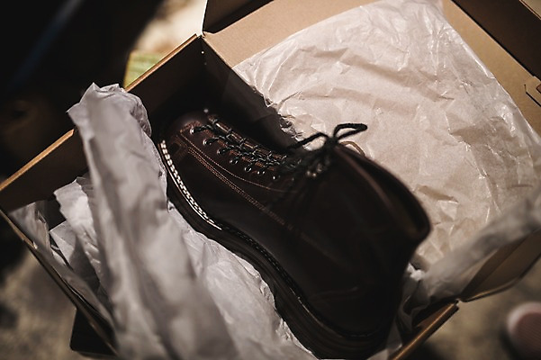 포토 JPG 신발 포장 실내 근접촬영 사람없음 작업실 가죽 종이상자 수제화 국내포토 뷰포인트 내부 상자 파일형식