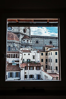 포토 JPG 주간 해외풍경 해외 유럽 유럽풍경 창문 하늘 실내 풍경 사람없음 건물 성당 이탈리아 두오모성당 피렌체 국내포토 자연요소 건축물 나라 종교건축 내부 파일형식