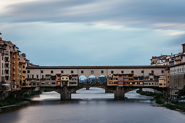 포토 JPG 주간 해외풍경 해외 유럽 유럽풍경 하늘 주택 풍경 사람없음 야외 건물 강 이탈리아 베키오다리 피렌체 가교 국내포토 자연요소 건축물 나라 파일형식