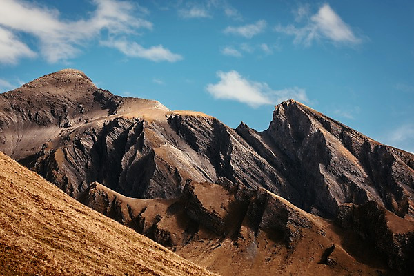 포토 JPG 주간 구름 해외풍경 해외 유럽 유럽풍경 자연 하늘 산 풍경 사람없음 야외 스위스 알프스 피르스트 국내포토 자연요소 나라 생태계 파일형식