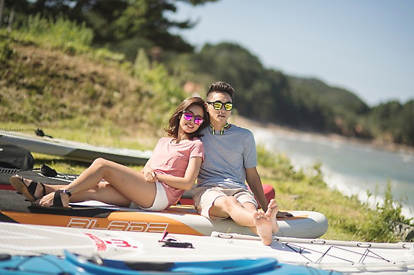 포토 JPG 주간 전신 커플 여자 남자 사람 앉기 20대 해변 야외 두명 앞모습 옆모습 여름 30대 맑음 기댐 한국인 숲 언덕 태안 성인만 패들보드 국내포토 자연요소 계절 바다 뷰포인트 관계 모션 날씨 동양인 청년 장년 서핑 충청남도 파일형식