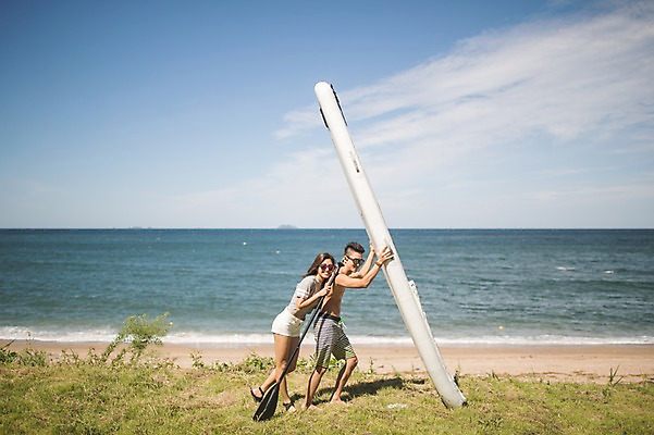 포토 JPG 주간 전신 구름 커플 여자 남자 하늘 서기 사람 20대 해변 야외 두명 옆모습 여름 30대 맑음 기댐 한국인 잡기 태안 패들 성인만 패들보드 국내포토 자연요소 계절 바다 뷰포인트 관계 모션 날씨 동양인 청년 장년 서핑 충청남도 노_배의노 파일형식