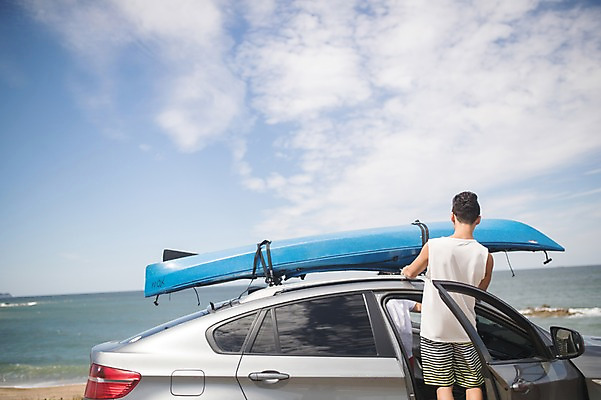 포토 JPG 주간 구름 남자 바다 자동차 하늘 한명 서기 사람 상반신 야외 뒷모습 여름 30대 맑음 한국인 묶기 고정 태안 성인남자한명만 패들보드 국내포토 자연요소 1 계절 육상교통 뷰포인트 모션 날씨 동양인 장년 서핑 충청남도 남자한명만 성인남자만 파일형식