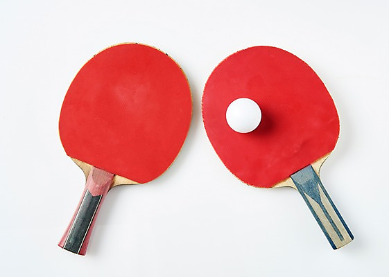 포토 JPG 스튜디오촬영 실내 사람없음 두개 탁구채 탁구 탁구공 국내포토 2 공 내부 구기 라켓 탁구용품 파일형식
