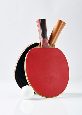 포토 JPG 스튜디오촬영 실내 사람없음 두개 탁구채 탁구 탁구공 국내포토 2 공 내부 구기 라켓 탁구용품 파일형식