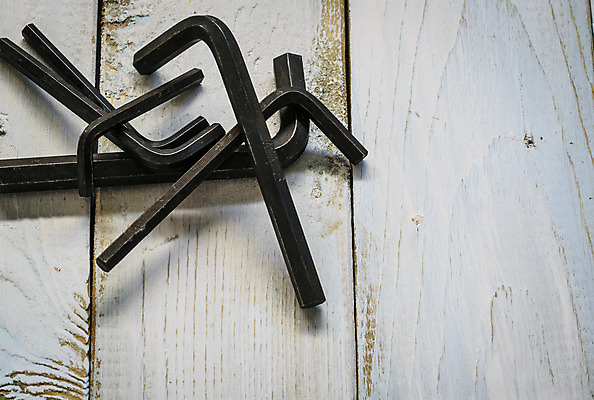 포토 JPG 해외이미지 산업 백그라운드 탁자 열쇠 자 사람없음 목재 세트 노란색 쌓기 금속 검은색 장비 수확 골동품 도구 공구 스패너 업무 못 수리 망치 오브젝트 모음 정비공 조립 그런지 배관공 산화 송곳 옛날 작업대 철강 해외202004 해외포토 나무 컬러 가구 농업 재료 모션 재질 문구용품 한글 작업 기술자 파일형식 이미지허브