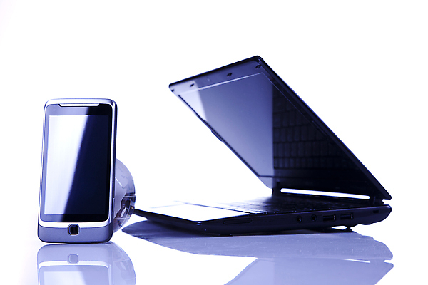 포토 JPG 해외이미지 모양 유럽 지구 지도 인터넷 비즈니스 통신 유리 사람없음 파란색 노트북 빛 컴퓨터 세계 글로벌 지구본 미국 키보드 투명 이메일 크리스탈 북쪽 남쪽 여의주 해외202004 해외포토 나라 컬러 북아메리카 재질 전자제품 광석 방향 파일형식 이미지허브