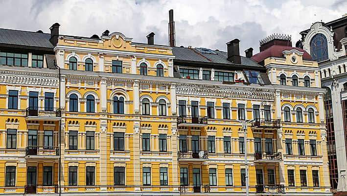 포토 JPG 해외이미지 주택 사람없음 건물 역사 정사각형 동유럽 옛날 우크라이나 해외202004 해외포토 도형 건축물 유럽 파일형식 이미지허브