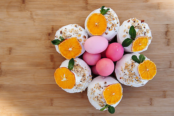 포토 JPG 해외이미지 전통 계절 꽃 행복 기독교 종교 문화 음식 빵 분홍색 백그라운드 컨셉 탁자 휴가 디저트 부활절 주택 기념 건강 사탕 요리 사람없음 목재 장식 빨간색 초록색 컬러풀 갈색 노란색 케이크 계란 얼음 축제 식사 저녁식사 페인트 봄 빵집 흰색 시골 축하 신선 그리기 달콤 맛 아침식사 정상 설탕 굽기 먹기 버드나무 심볼 유기농 러시아인 우크라이나 페스츄리 핸드메이드 해외202004 해외포토 자연요소 서양인 나무 식물 웰빙 기념일 감정 유럽 컬러 가구 재료 모션 건물 상점 알 구이 파일형식 이미지허브