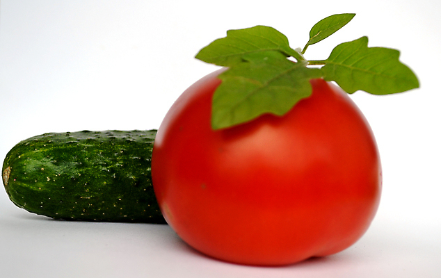 포토 JPG 해외이미지 라이프스타일 토마토 채소 오이 씨앗 사람없음 초록색 샐러드 흰색 신선 허브 섬유 성분 고립 채식주의자 해외202004 해외포토 식물 음식 컬러 생활 직물 채식 파일형식 이미지허브