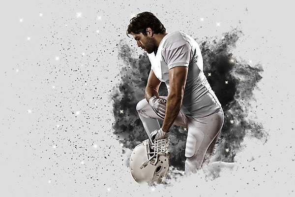 포토 JPG 해외이미지 남자 스포츠 유니폼 공 한명 사람 운동복 미식축구 축구 미국 헬멧 럭비공 미식축구선수 해외202004 해외포토 1 옷 북아메리카 운동선수 구기 보호장비 럭비용품 파일형식 이미지허브