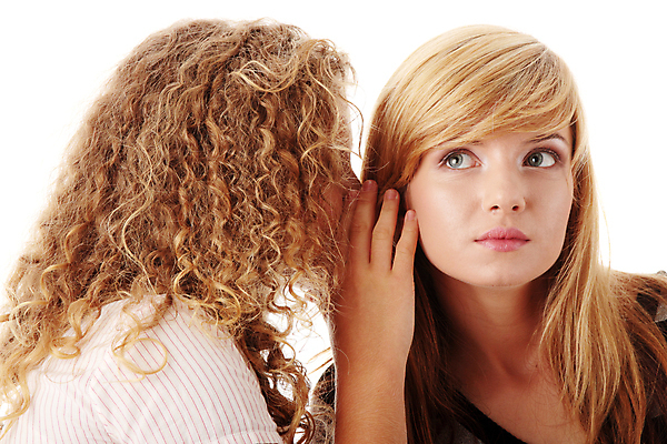 포토 JPG 해외이미지 여자 상반신 성인 두명 옆모습 듣기 비밀 귓속말 성인여자만 해외202004 해외포토 뷰포인트 컨셉 모션 사람 여자만 성인만 파일형식 이미지허브