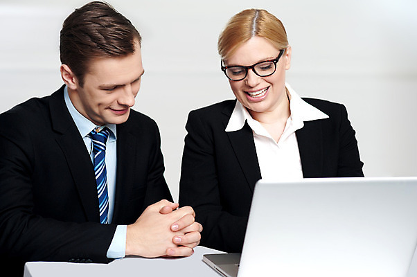 포토 JPG 해외이미지 직업 여자 남자 행복 안경 백그라운드 비즈니스 사업가 통신 표시 성공 함께함 대화 앉기 성인 두명 금융 노트북 사무실 도움 비즈니스맨 비즈니스우먼 자신감 토론 종업원 무선전화기 동료 컨설턴트 경영자 비서 경영 의사소통 정중 해외202004 해외포토 잡화 감정 컨셉 관계 모션 말하기 사람 경제 전자제품 직장인 전문직 전화기 상담 리더 파일형식 이미지허브