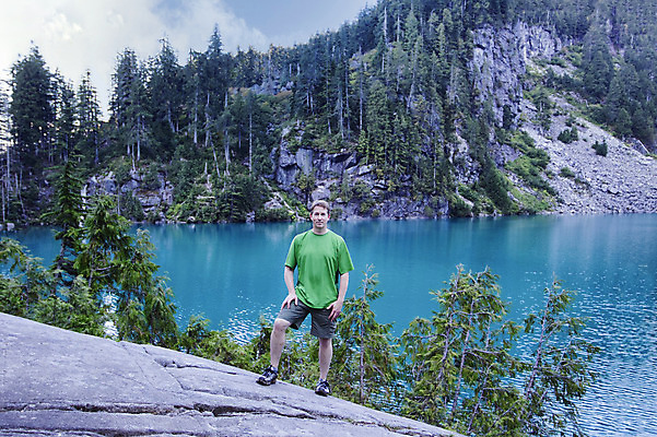 포토 JPG 해외이미지 나무 라이프스타일 호수 스포츠 여행 자연 한명 풍경 물 운동 하이킹 탐험 숲 빙하 골 혼자 해외202004 해외포토 자연요소 식물 1 레저 건강 사람 생활 생태계 파일형식 이미지허브
