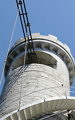 포토 JPG 해외이미지 도로 건축양식 자동차 거리 미술 사람없음 울타리 강 여행객 계단 탑 골짜기 프랑스 흰색 천연기념물 방법 옛날 해외202004 해외포토 건축물 건축 유럽 길 육상교통 컬러 교통시설 자연 문화예술 사람 담장 파일형식 이미지허브