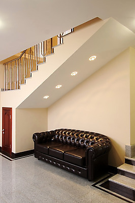 포토 JPG 해외이미지 라이프스타일 가구 사다리 창문 난간 새로움 바닥 주택 실내 사람없음 내부 가로 소파 문 우주 거울 방 램프 긴급 복도 역 타일 서비스 천장 리빙 해외202004 해외포토 생활용품 컨셉 의자 교통시설 조명 건물 생활 도구 파일형식 이미지허브