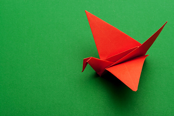 포토 JPG 해외이미지 동물 디자인 종이 백그라운드 컨셉 날개 조류 미술 동양인 취미 사람없음 장식 빨간색 초록색 장난감 희망 게임 흰색 심볼 오브젝트 기중기 종이접기 고립 핸드메이드 해외202004 해외포토 감정 컬러 놀이 문화예술 인종 중장비 접기 파일형식 이미지허브