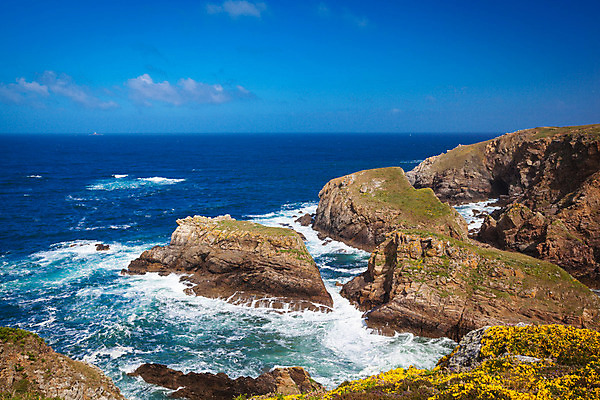 포토 JPG 해외이미지 유럽 바다 여행 자연 하늘 풍경 사람없음 야외 물 여름 파란색 프랑스 성자 승합차 북쪽 대서양 내추럴 해외202004 해외포토 자연요소 계절 나라 종교 컬러 승용차 방향 생태계 파일형식 이미지허브