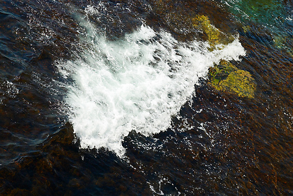 포토 JPG 해외이미지 나무 파도 바다 섬 여행 패턴 자연 조류 사람없음 물 파란색 갈색 환경 힘 거품 추위 조약돌 만 거친 서핑 해조류 강의 사건 질감 태평양 분무기 폭풍 깊이 삽입 쓰나미 해일 해외202004 해외포토 자연요소 식물 동물 컬러 무늬 날씨 돌_바위 수상스포츠 해양식물 자연재해 생태계 파일형식 이미지허브