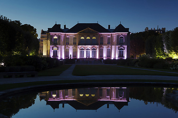 포토 JPG 해외이미지 나무 건축물 건축양식 자연 풍경 사람없음 야외 빛 반사 프랑스 연못 미술관 야간 파리_프랑스 해외202004 해외포토 자연요소 식물 건축 유럽 생태계 파일형식 이미지허브