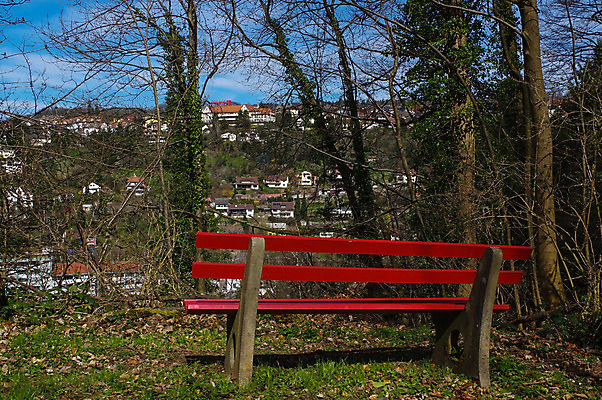 포토 JPG 해외이미지 나무 식물 계절 공원 가구 백그라운드 잎 벤치 의자 자연 휴식 앉기 풍경 사람없음 야외 목재 빨간색 여름 빛 햇빛 갈색 평화 환경 정원 침묵 봄 가을 도시 시간 소나무 기다림 숲 장면 일반 옛날 해외202004 해외포토 공공시설 컬러 생활용품 컨셉 재료 모션 태양 소리 생태계 파일형식 이미지허브