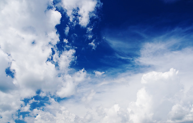 포토 JPG 해외이미지 구름 계절 백그라운드 컨셉 자연 하늘 날씨 추상 사람없음 야외 여름 파란색 빛 햇빛 태양 평화 우주 맑음 침묵 흰색 분위기 장면 천국 해외202004 해외포토 자연요소 컬러 무늬 소리 생태계 파일형식 이미지허브