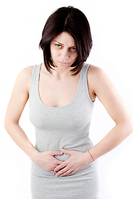 포토 JPG 해외이미지 응시 백그라운드 손가락 스트레스 관리 한명 고통 회색 흰색 잡기 마사지 속옷 정상 만들기 고립 기간 해외202004 해외포토 1 손 시선 옷 감정 컬러 모션 사람 파일형식 이미지허브