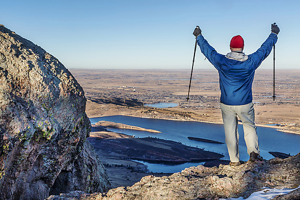 포토 JPG 해외이미지 남자 호수 겨울 한명 풍경 야외 하이킹 콜로라도 하이커 해외202004 해외포토 1 계절 여행 레저 사람 미국 파일형식 이미지허브
