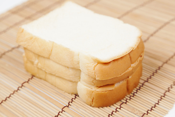 포토 JPG 해외이미지 음식 빵 조각 백그라운드 농업 다이어트 부분 탁자 샌드위치 요리 사람없음 목재 갈색 식사 빵집 껍질 흰색 신선 맛 아침식사 상품 낟알 자르기 시리얼 밀 굽기 먹기 슬라이스 밀가루 덩어리 내추럴 점심식사 고립 제빵사 해외202004 해외포토 나무 직업 산업 컬러 가구 컨셉 재료 모션 곡류 건강 상점 가루 구이 파일형식 이미지허브