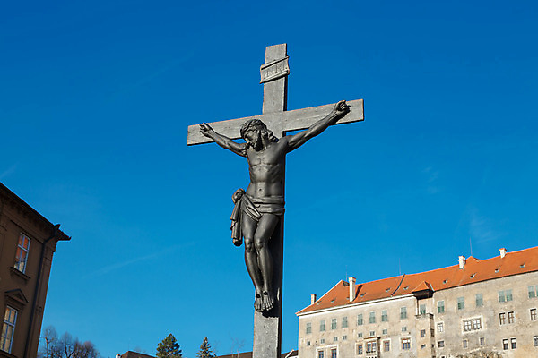 포토 JPG 해외이미지 유럽 종교 조각 십자가 건축양식 하늘 미술 사람없음 여름 파란색 햇빛 교회 환경 맑음 봄 예수 역사 철 체코 기념물 천연기념물 해외202004 해외포토 계절 건축 나라 컬러 종교건축 날씨 문화예술 건물 태양 신_종교 파일형식 이미지허브