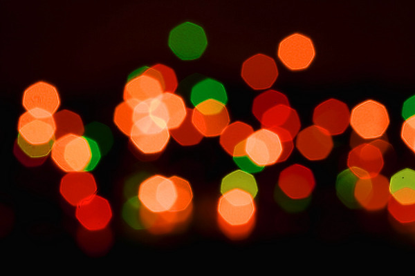 포토 JPG 해외이미지 모양 계절 행복 백그라운드 크리스마스 전구 추상 휴가 전등 조명 새로움 기념 사람없음 장식 빨간색 세로 빛 컬러풀 반사 파티 검은색 축제 희망 놀람 기쁨 축하 원형 야간 연도 질감 네온 노엘 블러 해외202004 해외포토 자연요소 도형 기념일 감정 컬러 컨셉 무늬 표정 이벤트 파일형식 이미지허브