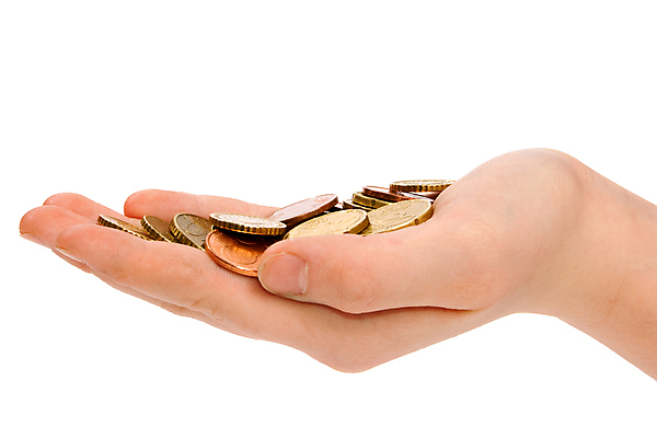 포토 JPG 해외이미지 손 사람없음 동전 유로 흰색 잡기 10 5 빈털터리 고립 세금 위기 해외202004 해외포토 컬러 돈 모션 신체부위 숫자 파일형식 이미지허브