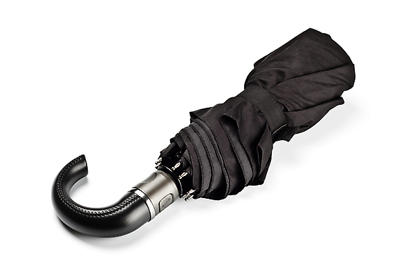 포토 JPG 해외이미지 백그라운드 우산 날씨 손잡이 사람없음 검은색 오브젝트 접이식 해외202004 해외포토 컬러 파일형식 이미지허브