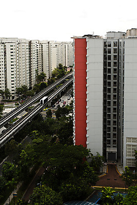 포토 JPG 해외이미지 나무 외관 공원 건축양식 교통시설 자동차 부동산 새로움 아파트 주택 사람없음 건물 빨간색 초록색 파란색 정원 고층빌딩 블록 기차 도시 재산 큼 콘도 지역 타운 일반 리빙 이웃 싱가폴 개발 선로 스타일 해외202004 해외포토 식물 건축물 공공시설 건축 아시아 육상교통 컬러 교통 컨셉 숙소 대중교통 빌딩 금융 크기 시설 파일형식 이미지허브