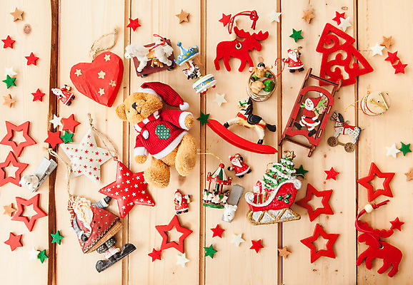 포토 JPG 해외이미지 기념일 별 백그라운드 크리스마스 장난 휴가 사람없음 목재 장식 빨간색 컬러풀 장난감 크리스마스트리 산타클로스 축제 곰인형 수확 하트 시골 썰매 노엘 순록 엘크 카피스페이스 해외202004 해외포토 자연요소 모양 나무 인형 컬러 농업 재료 이벤트 공백 파일형식 이미지허브