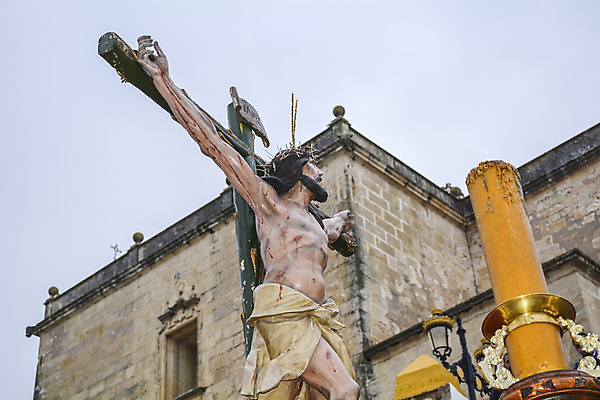 포토 JPG 해외이미지 전통 기독교 종교 십자가 맨발 왕관 부활절 사람없음 숫자 교회 천주교 기도 가운 일주일 예수 가시 영혼 스페인 성자 집중 향기 열정 신성 희생 신앙심 안달루시아 왁스 행진 해외202004 해외포토 문자 옷 기념일 감정 유럽 컨셉 종교건축 모션 발 건물 신_종교 냄새 파일형식 이미지허브