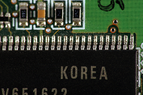 포토 JPG 해외이미지 디자인 길 과학 여행 추상 기술 안전 사람없음 초록색 전자제품 컴퓨터 디지털 자료 웹 정보 수학 네트워크 연결 대만 라디오 순환 수납 해킹 실리콘 프로세서 해외202004 해외포토 아시아 컬러 무늬 인터넷 교과목 모션 파일형식 이미지허브