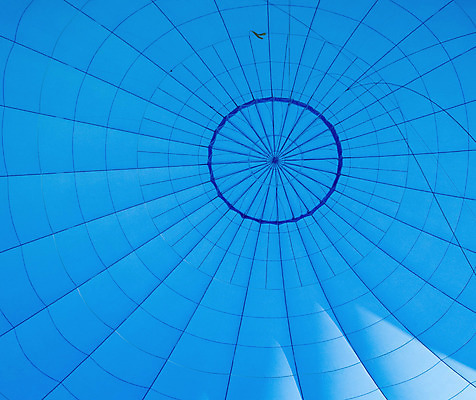 포토 JPG 해외이미지 주간 하늘색 사람없음 야외 열기구 해외202004 해외포토 자연요소 항공교통 파란색 파일형식 이미지허브