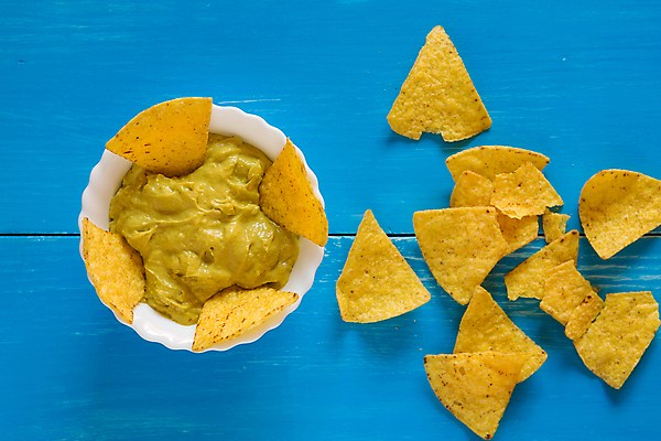 포토 JPG 해외이미지 음식 고추 탁자 멕시코 옥수수 요리 사람없음 가로 시골 신선 사발 매움 과카몰리 살사댄스 해외202004 해외포토 가구 북아메리카 채소 곡류 춤 사기그릇 소스_음식 맛 파일형식 이미지허브