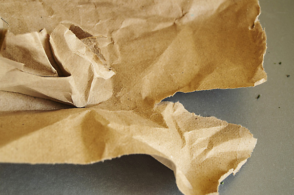 포토 JPG 해외이미지 종이 조각 백그라운드 컨셉 공 스트레스 사람없음 책 가로 사무실 갈색 쪽지 손상 잠김 회색 슬픔 흰색 거친 주름 던지기 폐기물 신비 편지 포장지 오브젝트 질감 문서 파일 페이지 멀리 시트 구김 양피지 여의주 해외202004 해외포토 감정 컬러 비즈니스 포장 모션 쓰레기 파일형식 이미지허브