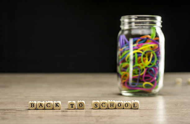 포토 JPG 해외이미지 학생 교육 종이 어린이 패턴 텍스트 교실 학교 사람없음 책 스터디 사무실 쌓기 시험 수확 아기 악단 업무 인쇄 보고서 문서 복고 클립 시트 고무 과부하 해외202004 해외포토 음악 무늬 농업 비즈니스 모션 사람 학습 작업 파일형식 이미지허브