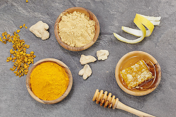 포토 JPG 해외이미지 백그라운드 건강 요리 동양인 사람없음 약 노란색 어둠 도움 조미료 사발 맛 정상 가루 인도인 레몬 허브 향신료 유기농 매움 날것 아로마 뿌리 향료 향 카레 성분 생강 벌집 내추럴 고립 땅바닥 화강암 강황 해외202004 튀르키예 해외포토 외국인 식물 웰빙 아시아 음식 컬러 컨셉 채소 과일 식재료 의학 바닥 인종 암석 사기그릇 향기 냄새 향미료 파일형식 이미지허브