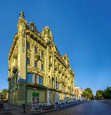 포토 JPG 해외이미지 유럽 도로 바다 여행 건축양식 교통시설 하늘 호텔 휴가 거리 항해 사람없음 야외 건물 항구 검은색 도시 역사 고급 크루즈 해안도시 포트 타운 우크라이나 해외202004 해외포토 건축물 건축 나라 길 컬러 교통 컨셉 배_교통 숙소 시설 파일형식 이미지허브