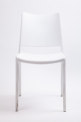 포토 JPG 해외이미지 디자인 가구 백그라운드 의자 사람없음 흰색 오브젝트 스타일 안락 해외202004 해외포토 컬러 생활용품 컨셉 파일형식 이미지허브