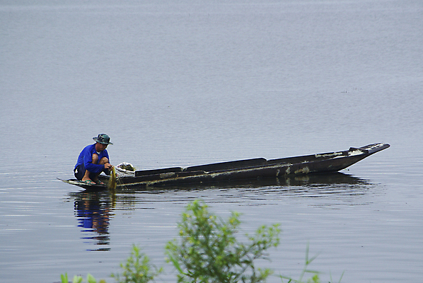 포토 JPG 해외이미지 구름 실루엣 아시아 바다 섬 여행 오렌지 태국 자연 하늘 낚시 사람 풍경 사람없음 야외 빨간색 물 빛 컬러풀 햇빛 태양 보라색 어둠 황혼 일몰 그물 보트 야간 휴양지 낚시꾼 폭풍 해외202004 해외포토 자연요소 나라 컬러 배_교통 과일 레저 날씨 촬영기법 노을 장소 생태계 파일형식 이미지허브