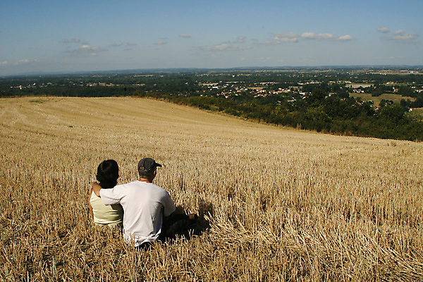 포토 JPG 해외이미지 공원 여자 남자 스포츠 가족 자연 산 함께함 사랑 풍경 성인 사람없음 야외 하이킹 해외202004 해외포토 공공시설 감정 컨셉 관계 레저 사람 생태계 파일형식 이미지허브