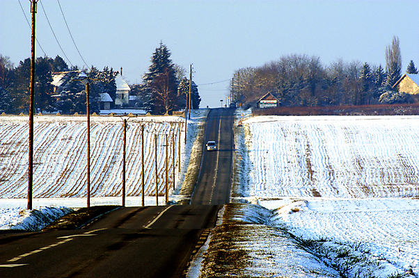 포토 JPG 해외이미지 계절 문화 겨울 농업 날씨 주택 풍경 사람없음 마을 얼음 추위 프랑스 시골 고립 방법 수평선 해외202004 해외포토 자연요소 유럽 산업 건물 파일형식 이미지허브