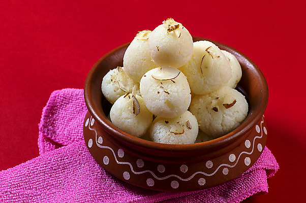 포토 JPG 해외이미지 디저트 사람없음 도자기 원형 사기그릇 냅킨 인도음식 해외포토 도형 그릇 음식 동양음식 파일형식 이미지허브