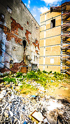 포토 JPG 해외이미지 산업 벽 백그라운드 건축양식 창문 공장 유리 벽돌 직장 사람없음 내부 건물 빛 금속 검은색 어둠 수확 도시 폐기물 위험 버리기 창고 복고 먼지 낭비 구식 그런지 깨짐 방치 썩음 옛날 철강 파멸 해외202004 해외포토 건축물 건축 컬러 컨셉 농업 회사 공업 모션 재질 쓰레기 파일형식 소멸 이미지허브