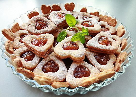 포토 JPG 해외이미지 모양 음식 백그라운드 크리스마스 휴가 디저트 사탕 사랑 사람없음 쿠키 빵집 하트 축하 닫기 달콤 굽기 심볼 페스츄리 핸드메이드 해외202004 해외포토 기념일 감정 빵 컨셉 모션 상점 맛 구이 파일형식 이미지허브